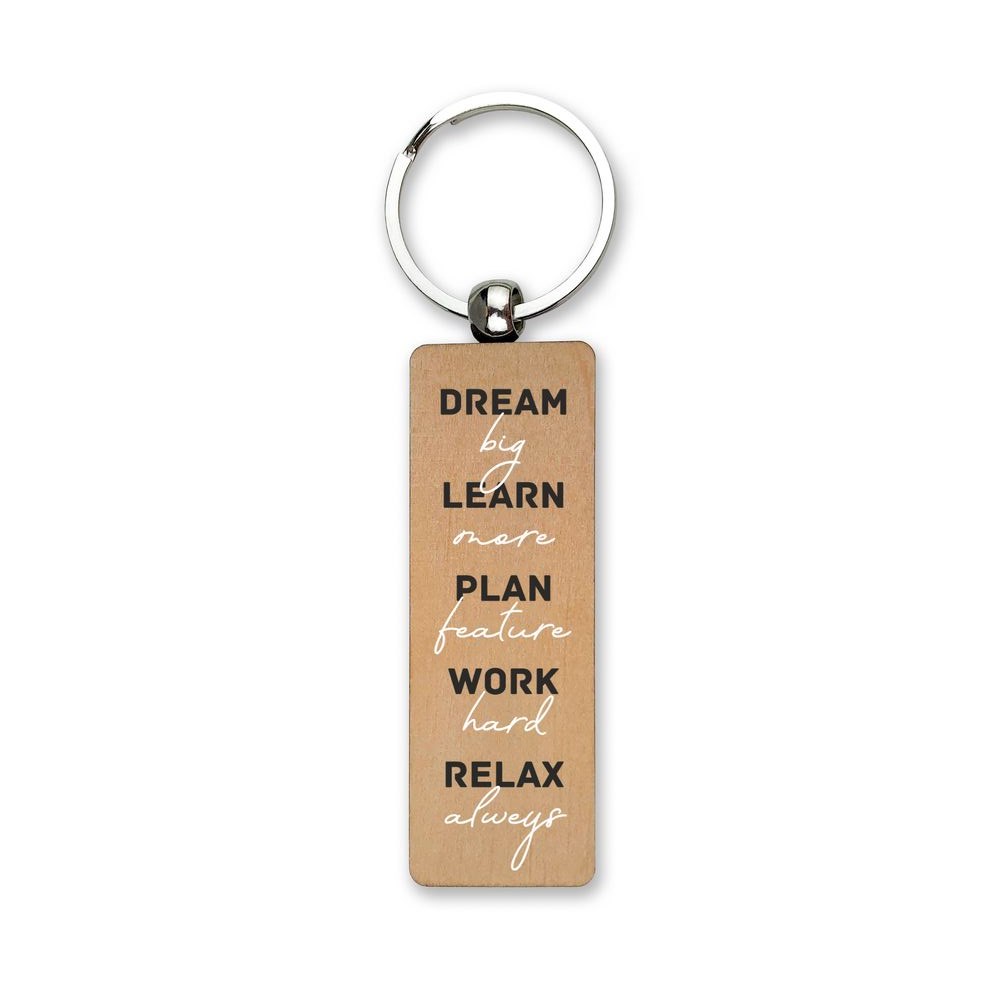 Брелок деревянный "Dreams come true/Dream big" 2,5х8 см.