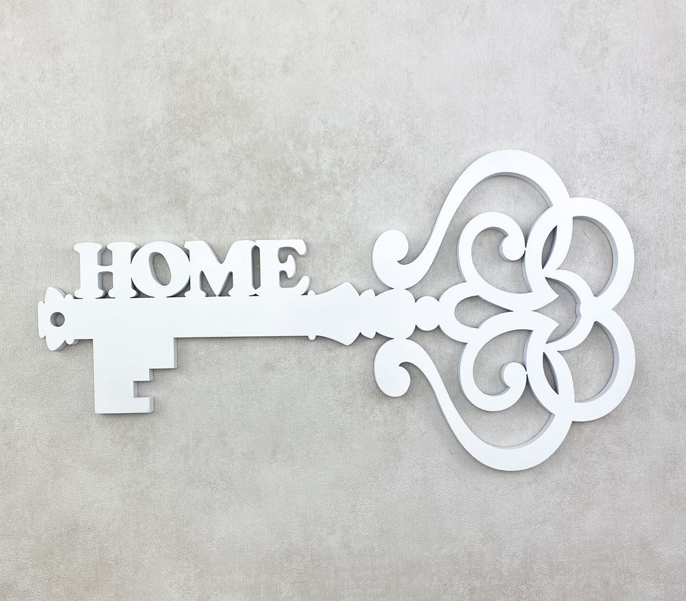 Настінний дерев'яний ключик "Home"