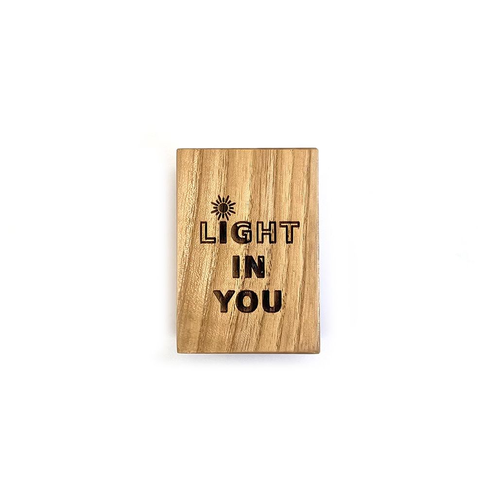 Підсвічник з натурального дерева гравійований "Light in you" 4,5х6х4,5 см